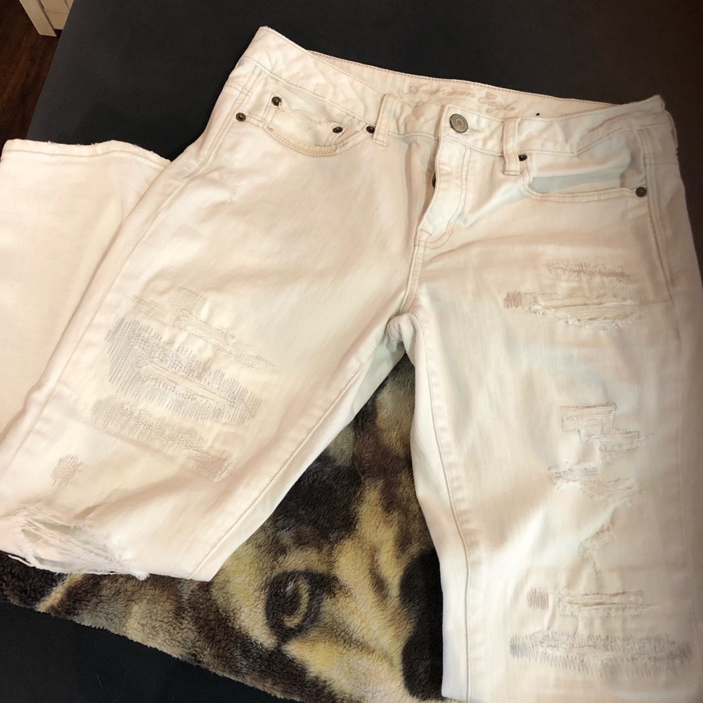 American eagle white crop jeans size 6